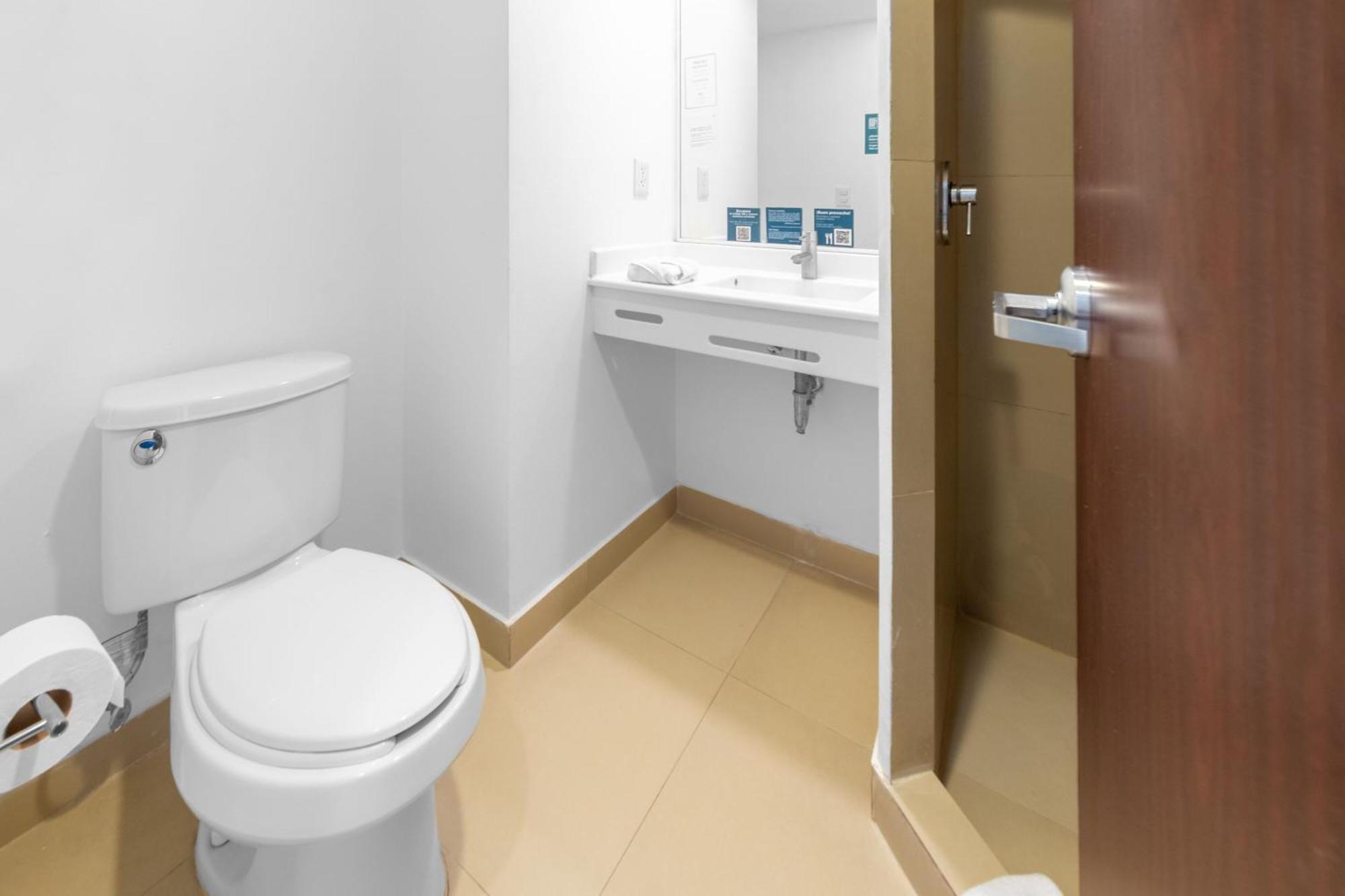 City Express Junior By Marriott Veracruz Aeropuerto Екстериор снимка